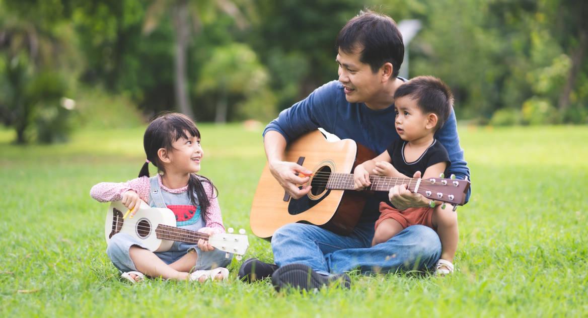 Peran Penting Ayah dalam Pengasuhan Anak, Super Hero yang Sesungguhnya 