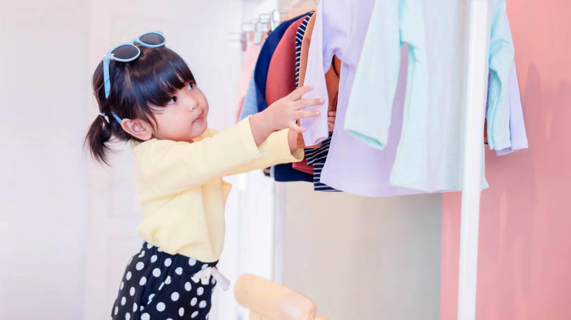 Tips Memilih Baju Anak Perempuan Kekinian Usia 1-3 Tahun